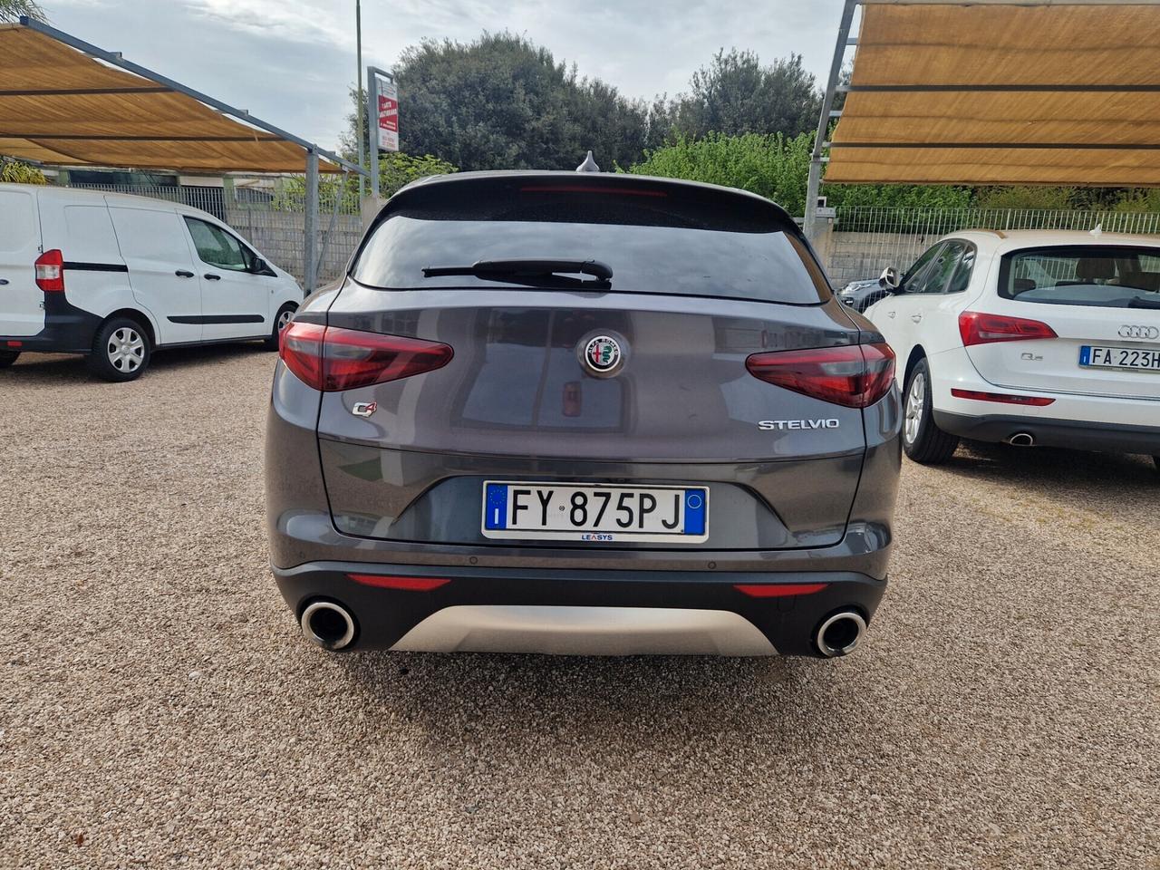 Alfa Romeo Stelvio 2.2 Turbodiesel 210 CV AT8 Q4 Veloce