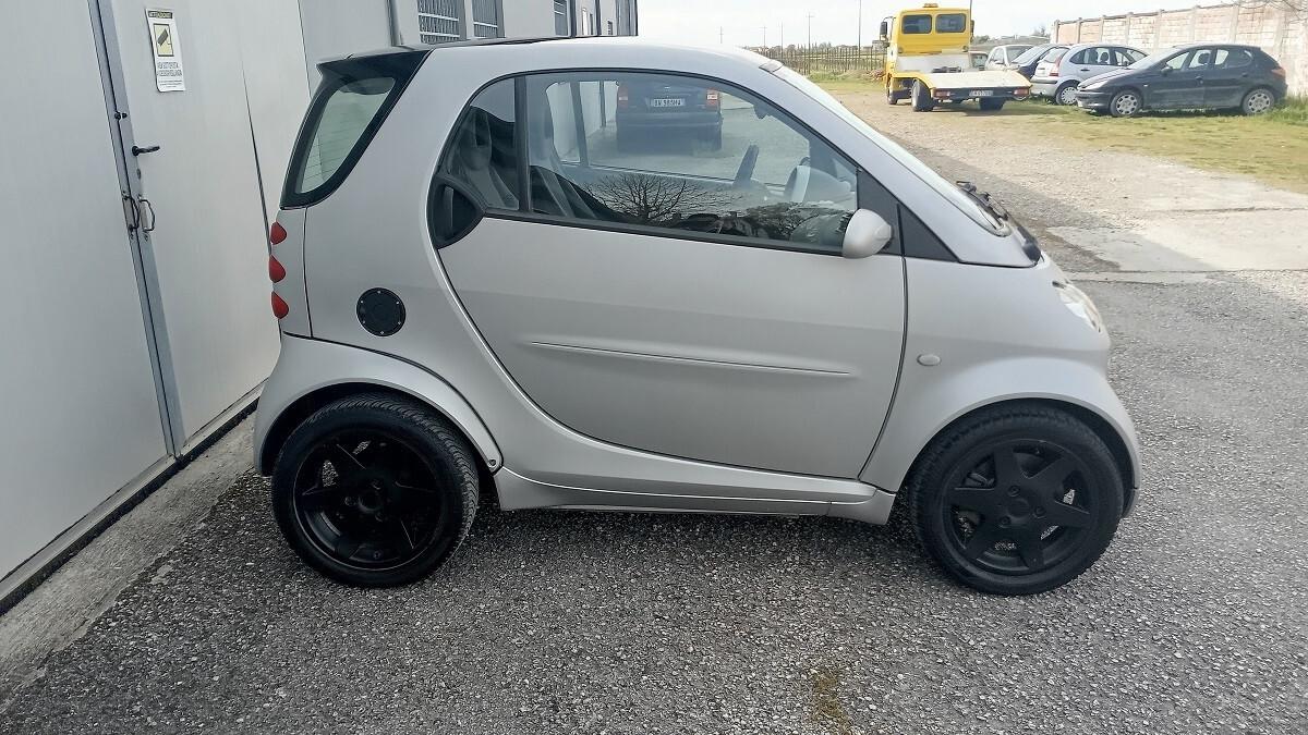Smart ForTwo 700 benzina (motore 20.000 km.)