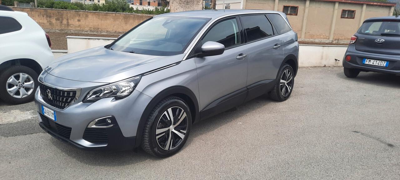 Peugeot 5008 BlueHDi 130 S&S Business