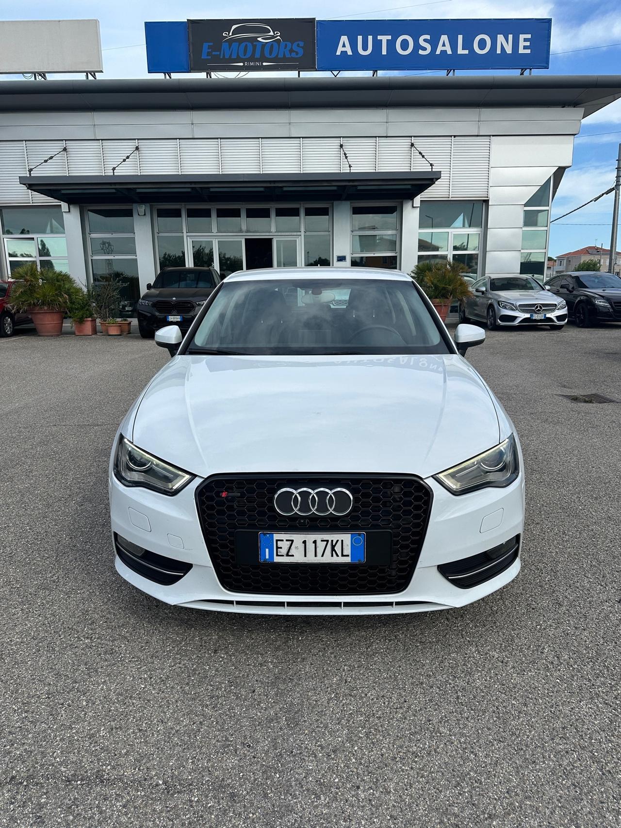 Audi A3 1.6 TDI clean diesel S tronic Ambiente - 2015