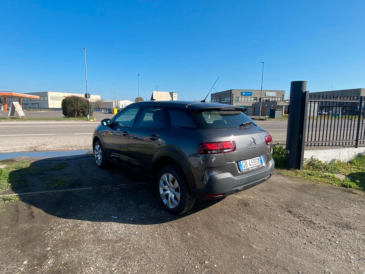 Citroen C4 Cactus BlueHDi 100 S&S Shine Pack