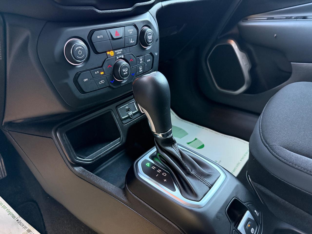 Jeep Renegade 1.5 Turbo T4 MHEV Limited