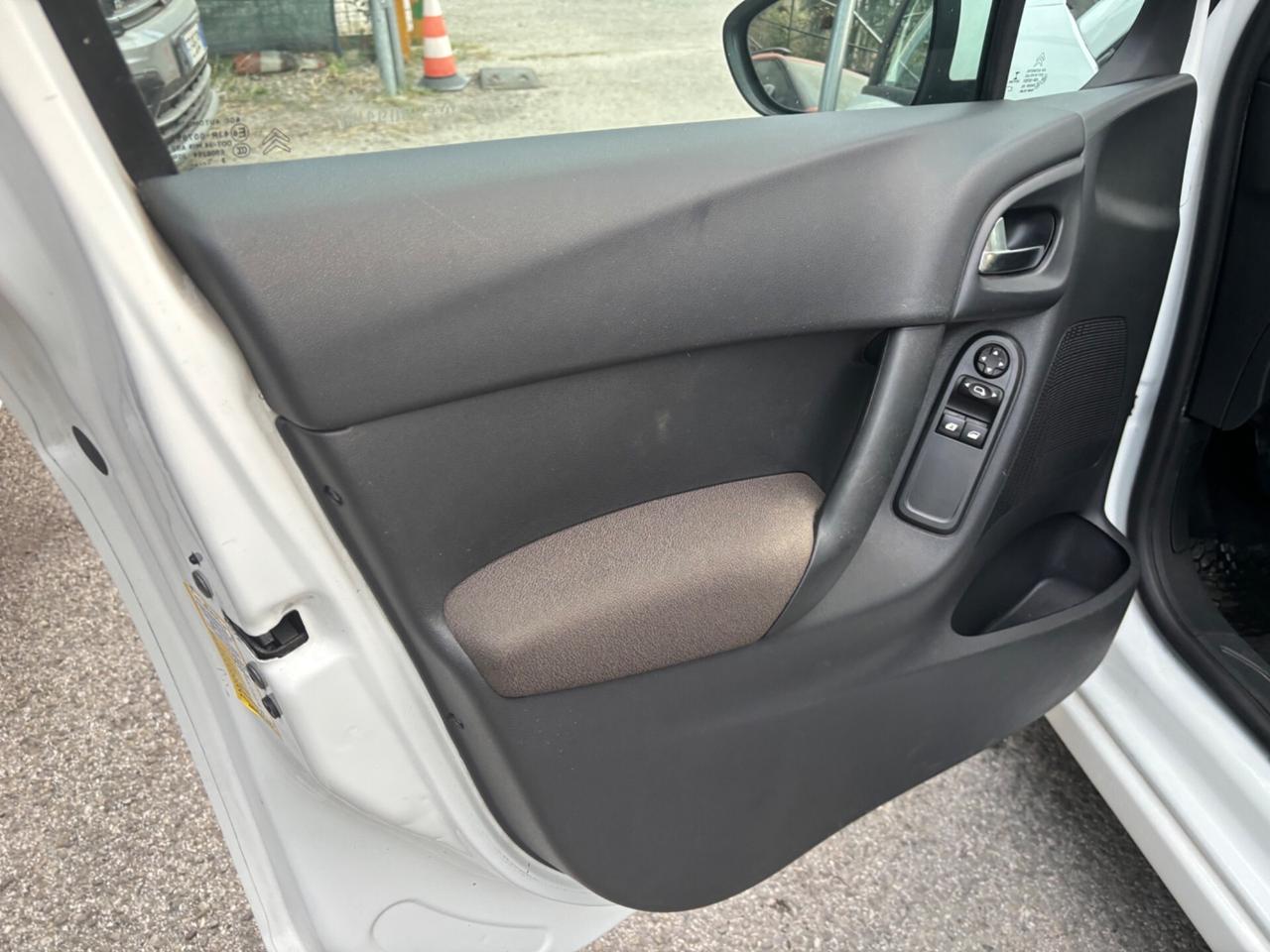 Citroen C3 benzina OK NEOPATENTATI