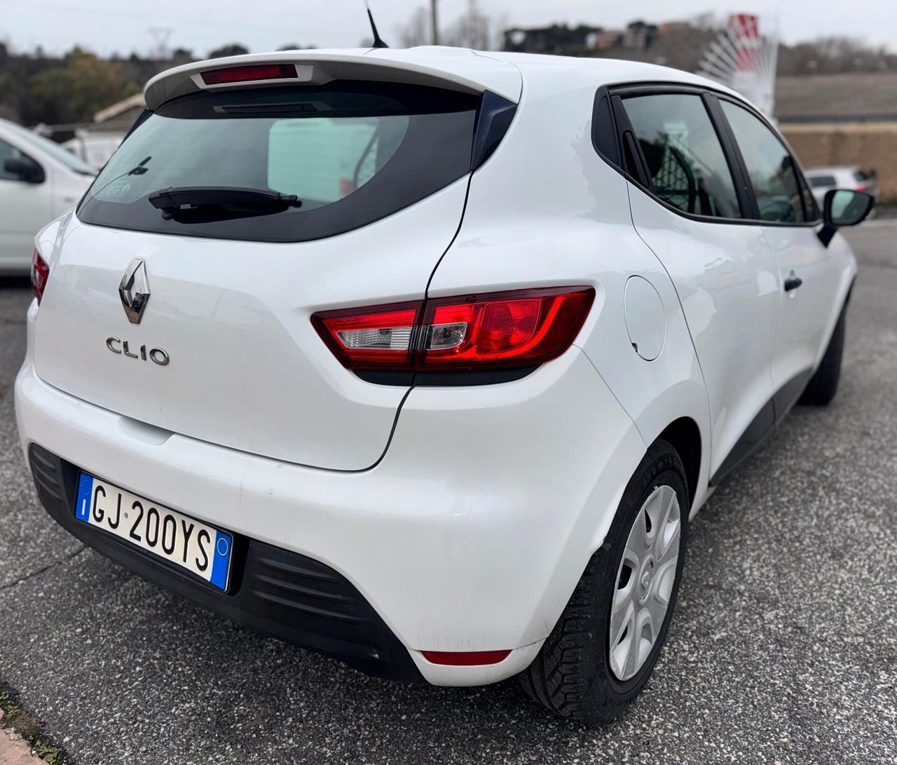 Renault Clio VAN 1.2 16v Business 73cv autocarro N1 2p