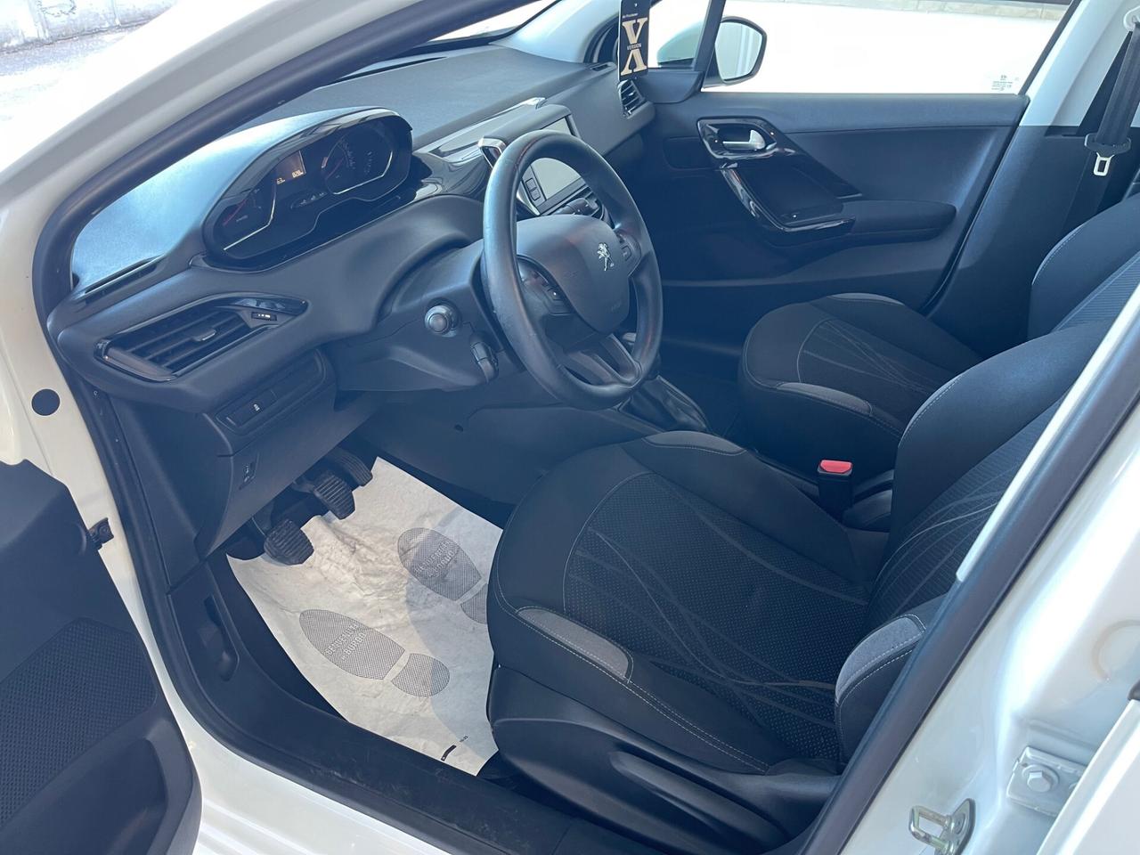 Peugeot 208 1.2 82cv 5 porte Active