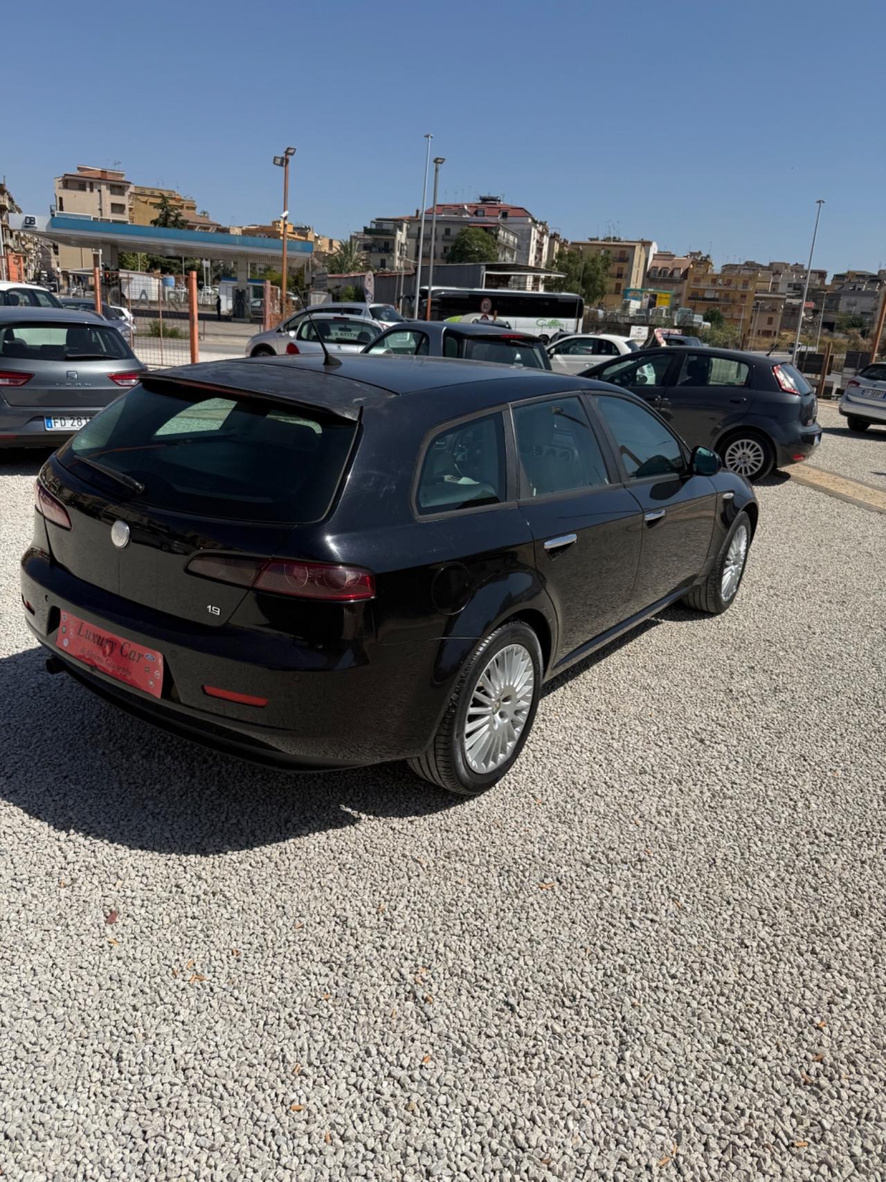 Alfa Romeo 159 1.9 JTDm 16V Sportwagon