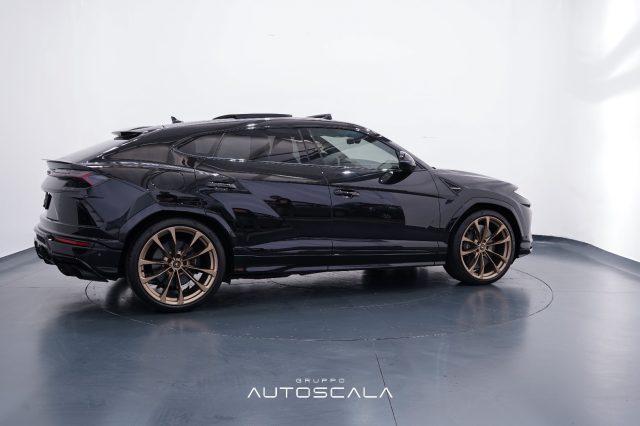 LAMBORGHINI Urus 4.0 650cv