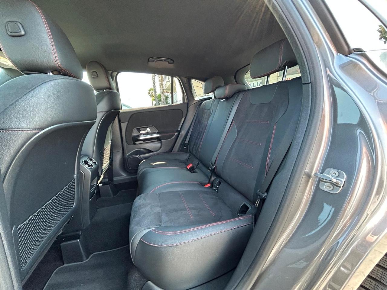 Mercedes-Benz GLA 200d Premium AMG Line auto