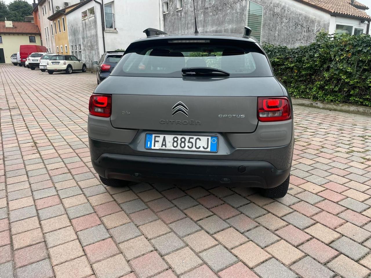 Citroen C4 Cactus BlueHDi 100 S&S Live