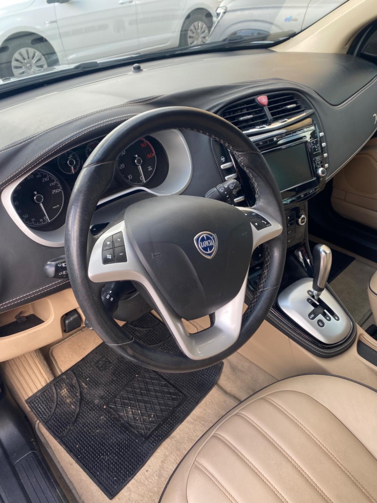 Lancia Delta 1.6 MJT 2011 Automatica Full Pelle Nav
