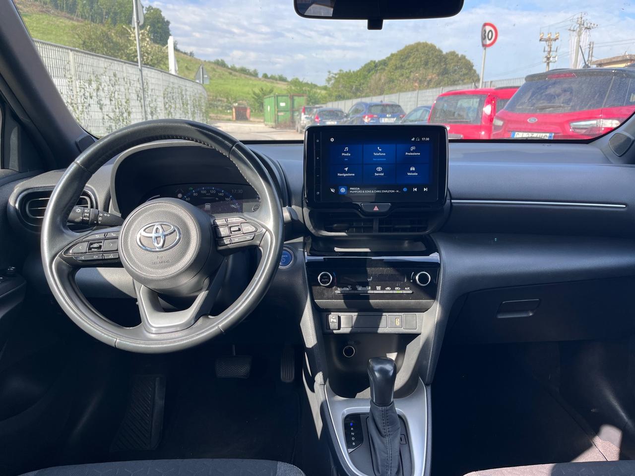 Toyota Yaris 1.5 Hybrid 5 porte Business