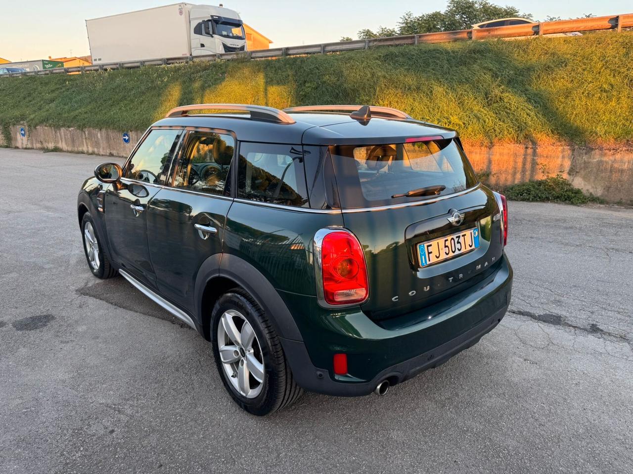 Mini Cooper D Countryman 2.0 Hype