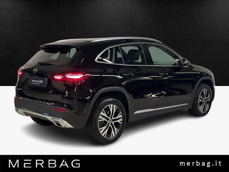Mercedes-Benz GLA 180 d Automatic Business Extra
