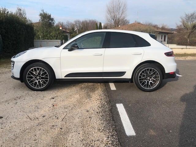 Porsche Macan 2.0