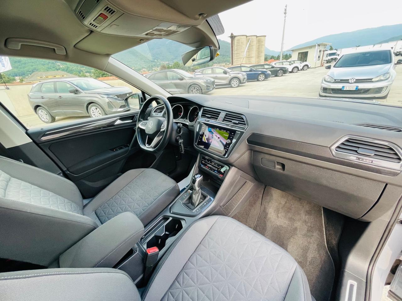 Volkswagen Tiguan 2.0 TDI 150 CV SCR DSG Life Euro 6E UniProprietario