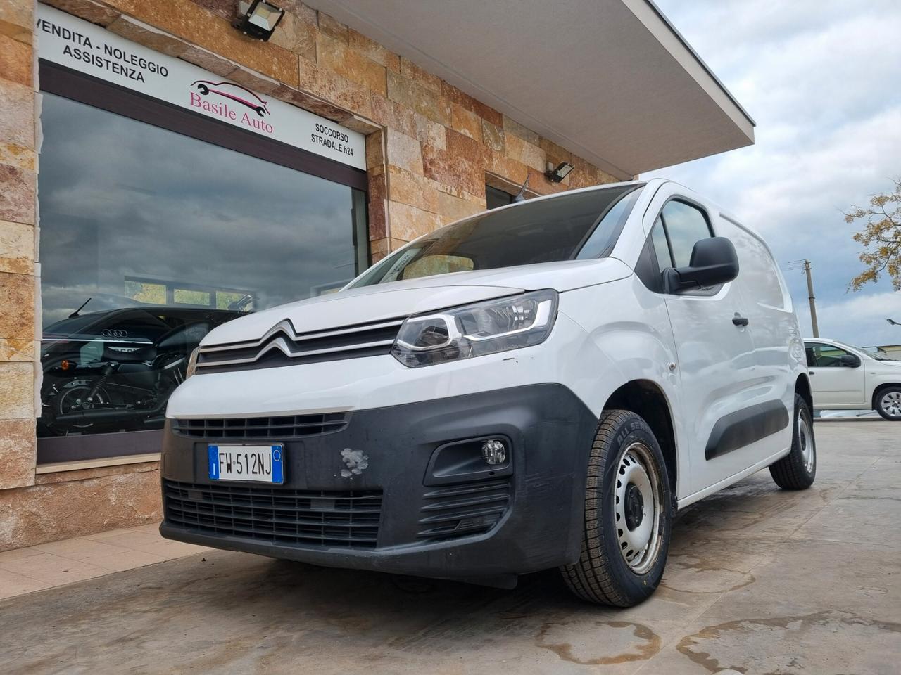 Berlingo 1.6 bluehdi 75cv Worker 10q 3p.ti IVA ESCLUSA