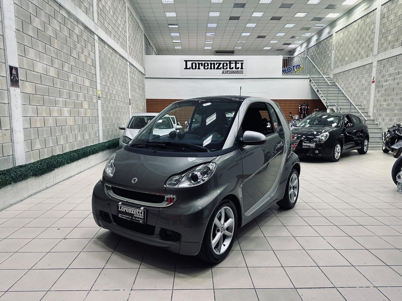 Smart ForTwo 1000 52 kW MHD coupé pulse - 24 mesi garanzia