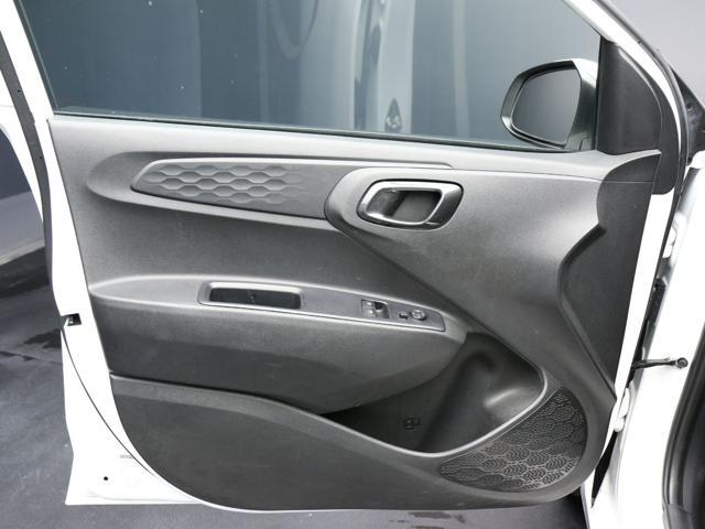 HYUNDAI i10 1.0 MPI Tech