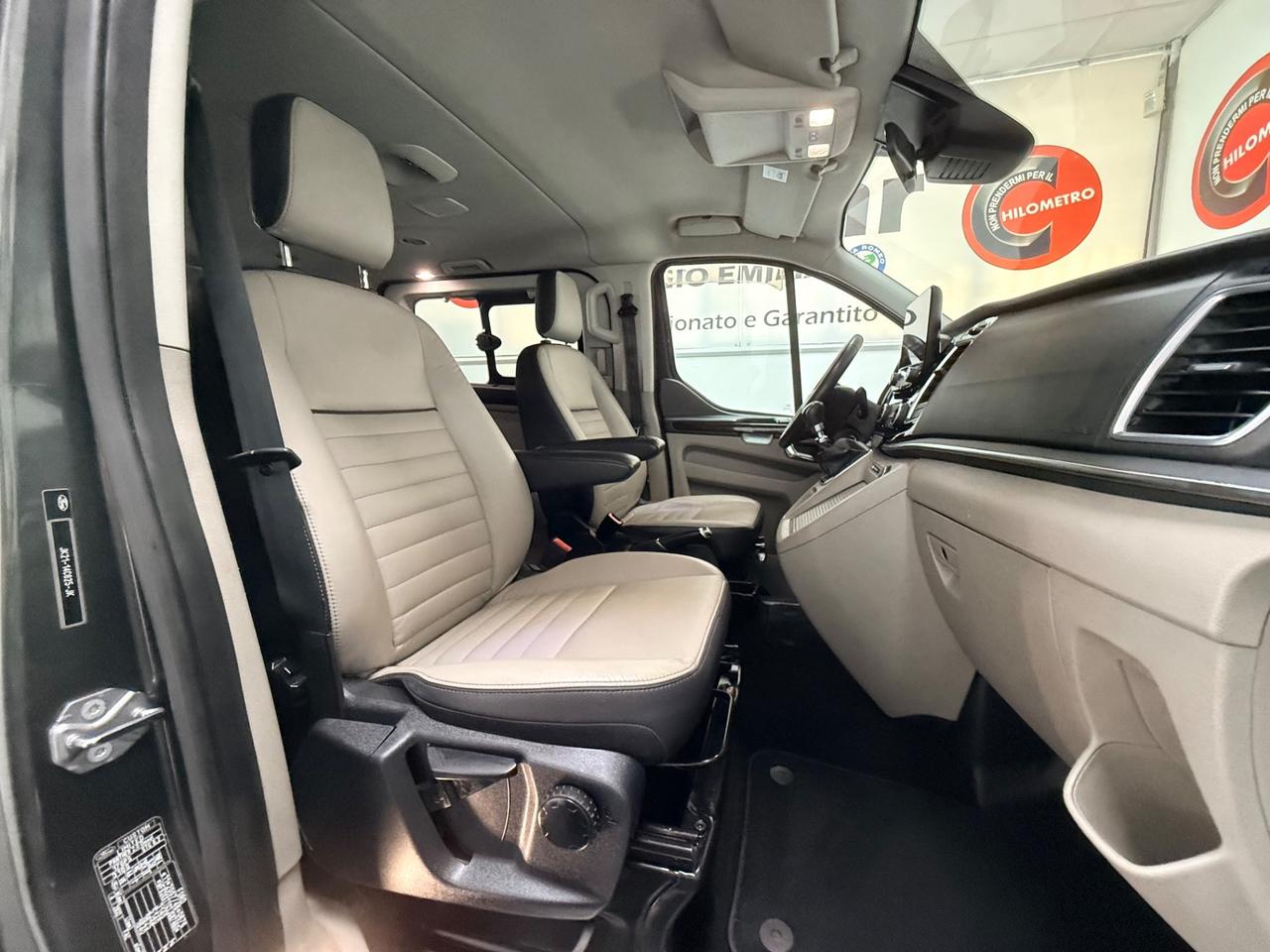 Ford Tourneo Custom 310 2.0 TDCi 170CV PC Titanium 02/2019 Euro 6B