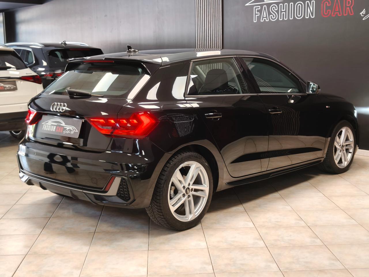 Audi A1 SPB 30 TFSI S tronic line edition