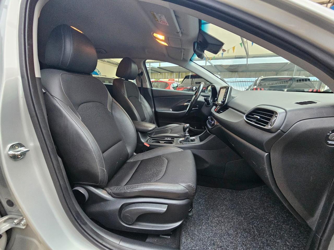 Hyundai i30 1.6 CRDi 110CV 5 porte Style