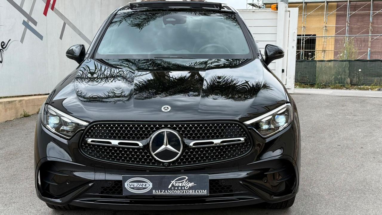 MERCEDES GLC 220d Coupé 2024 MILD HYBRID AMG LINE PREMIUM PLUS