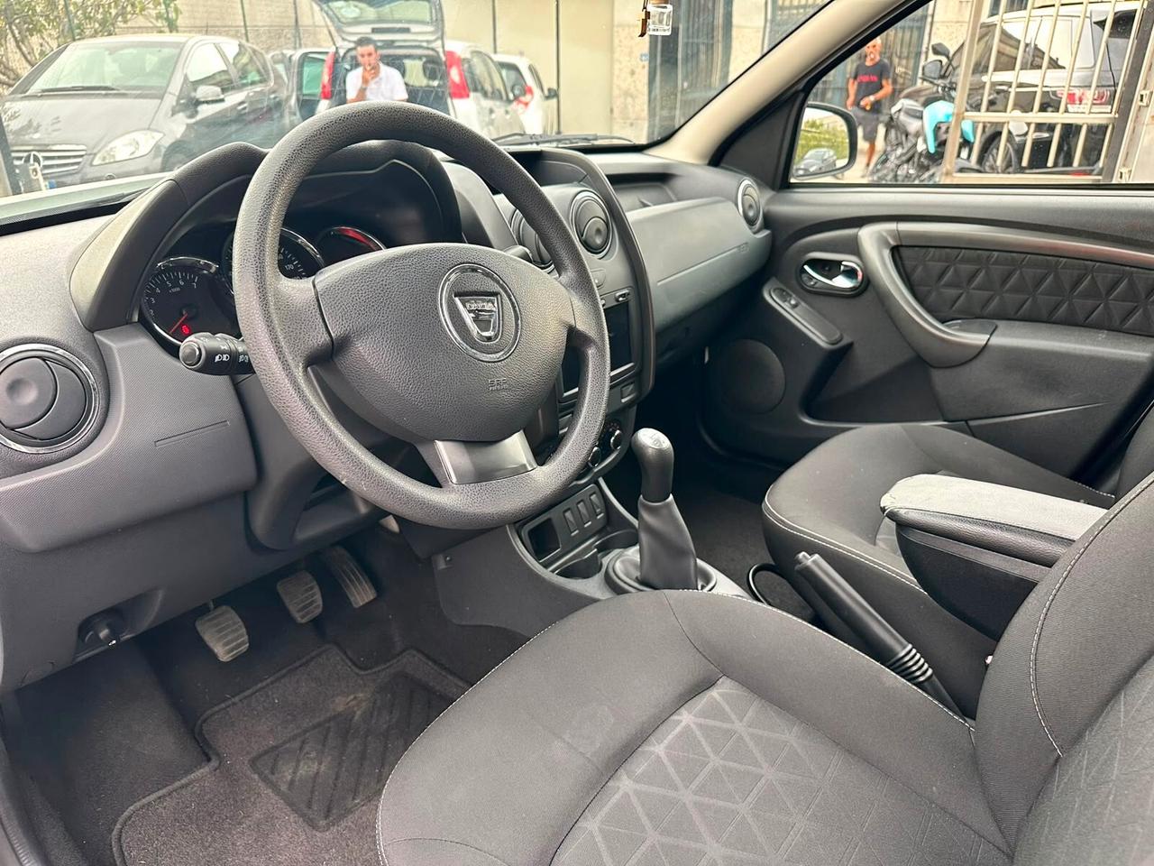 Dacia Duster 1.6 BENZ 4X2