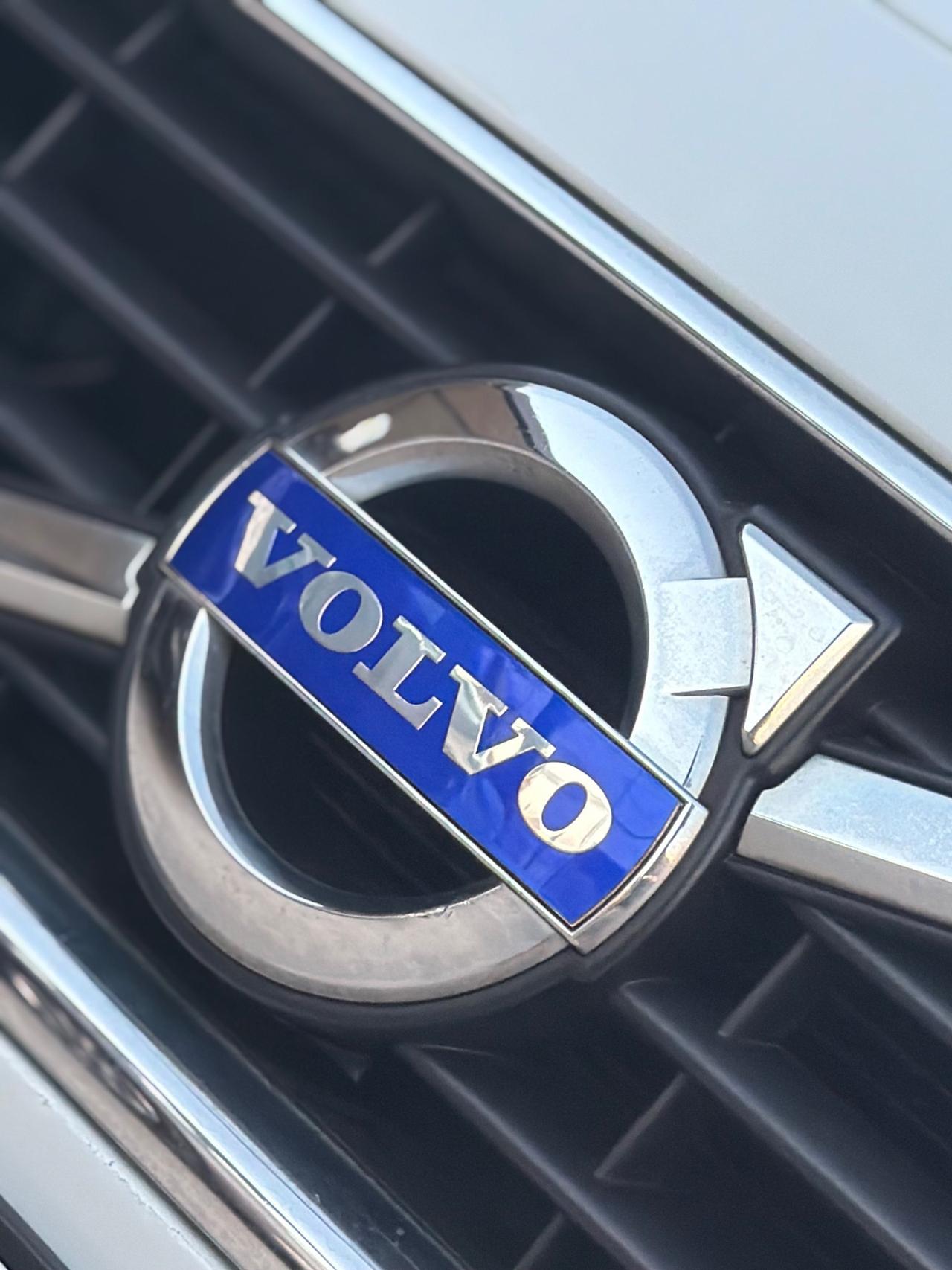 Volvo V50 1.6 DIESEL 2011 - CERCHI IN LEGA