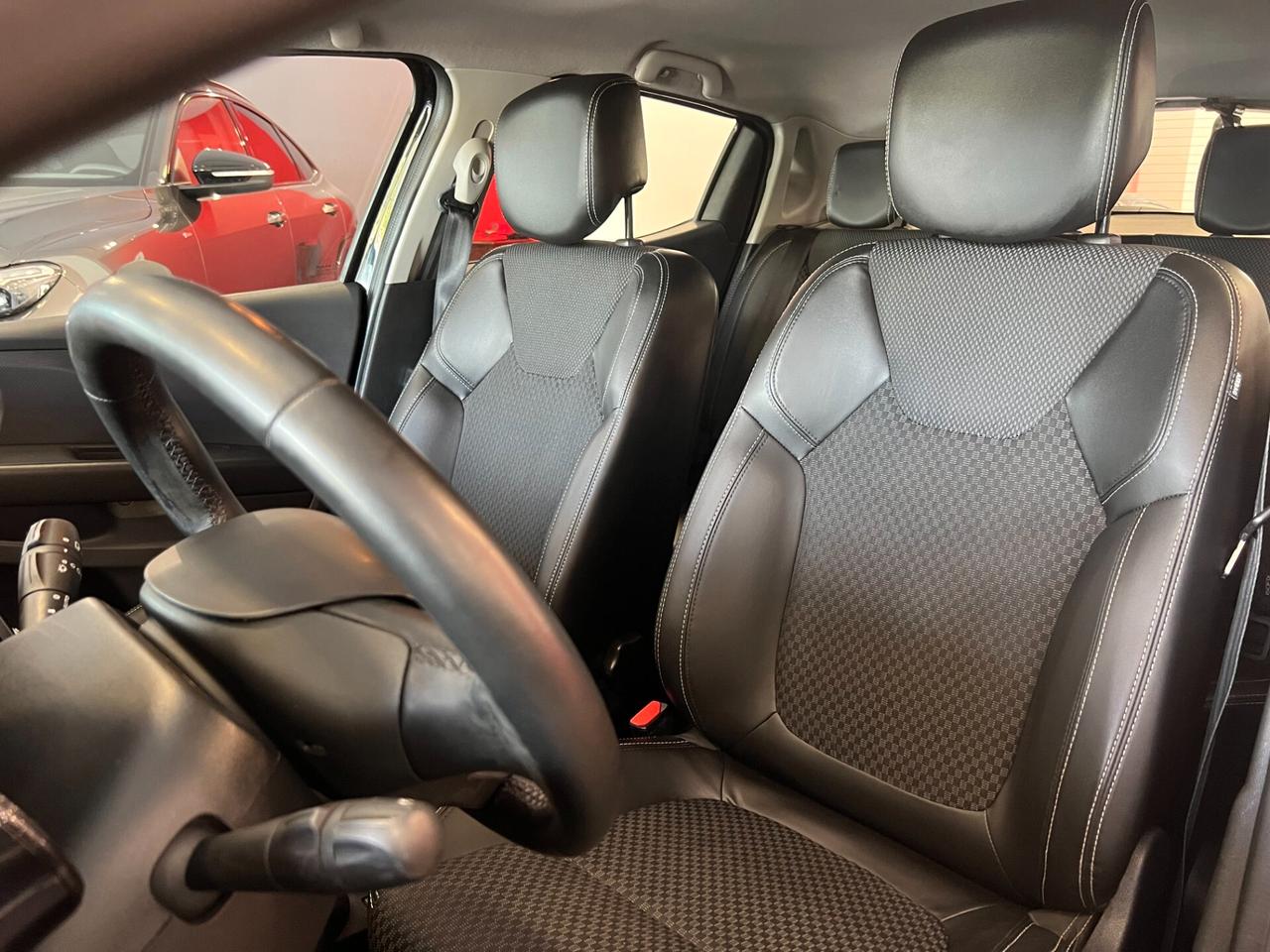 Renault Clio dCi 8V 75 CV 5 porte Duel2