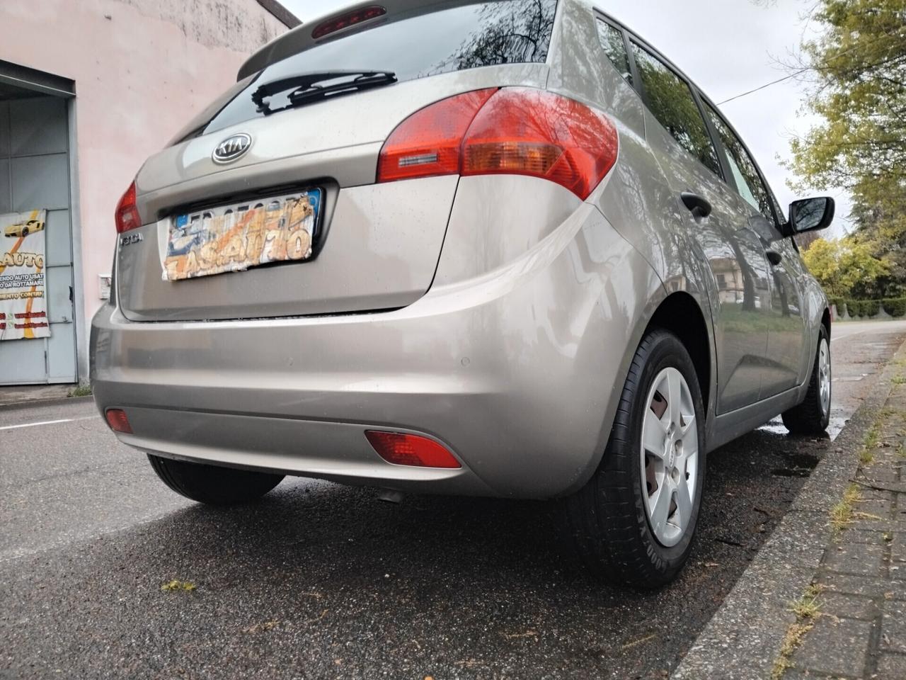 Kia Venga 1.4 CRDi 90CV Cool 5 PORTE EURO 5 KM 140 MILA IDEALE X NEO PATENTATI A 3.999 EURO