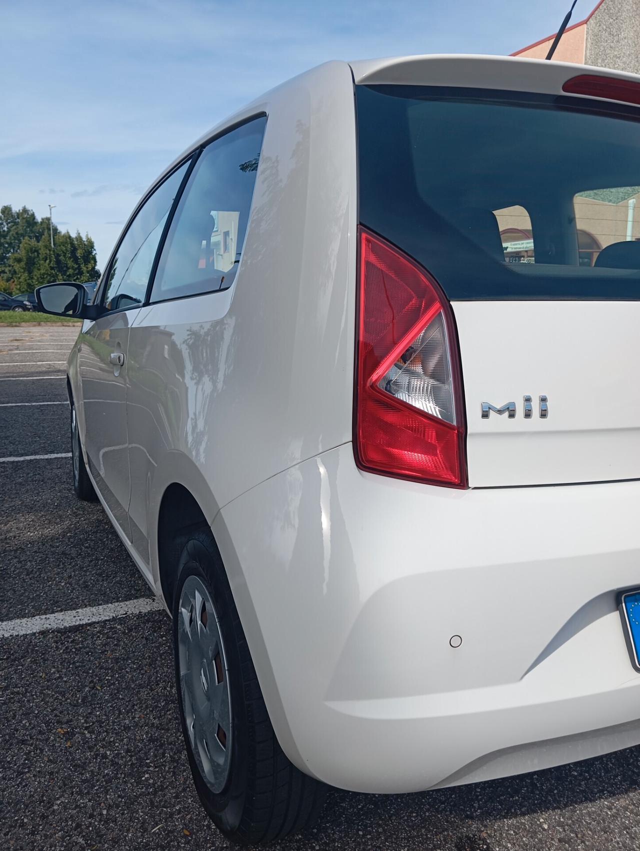 Seat Mii 1.0 3 porte Reference valuto permute