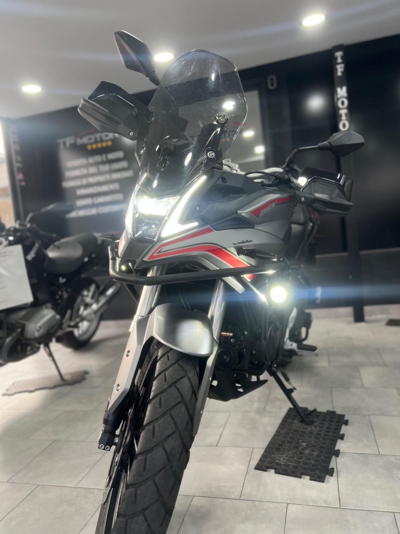 Voge Valico 500 DS X 8700 KM - 2022