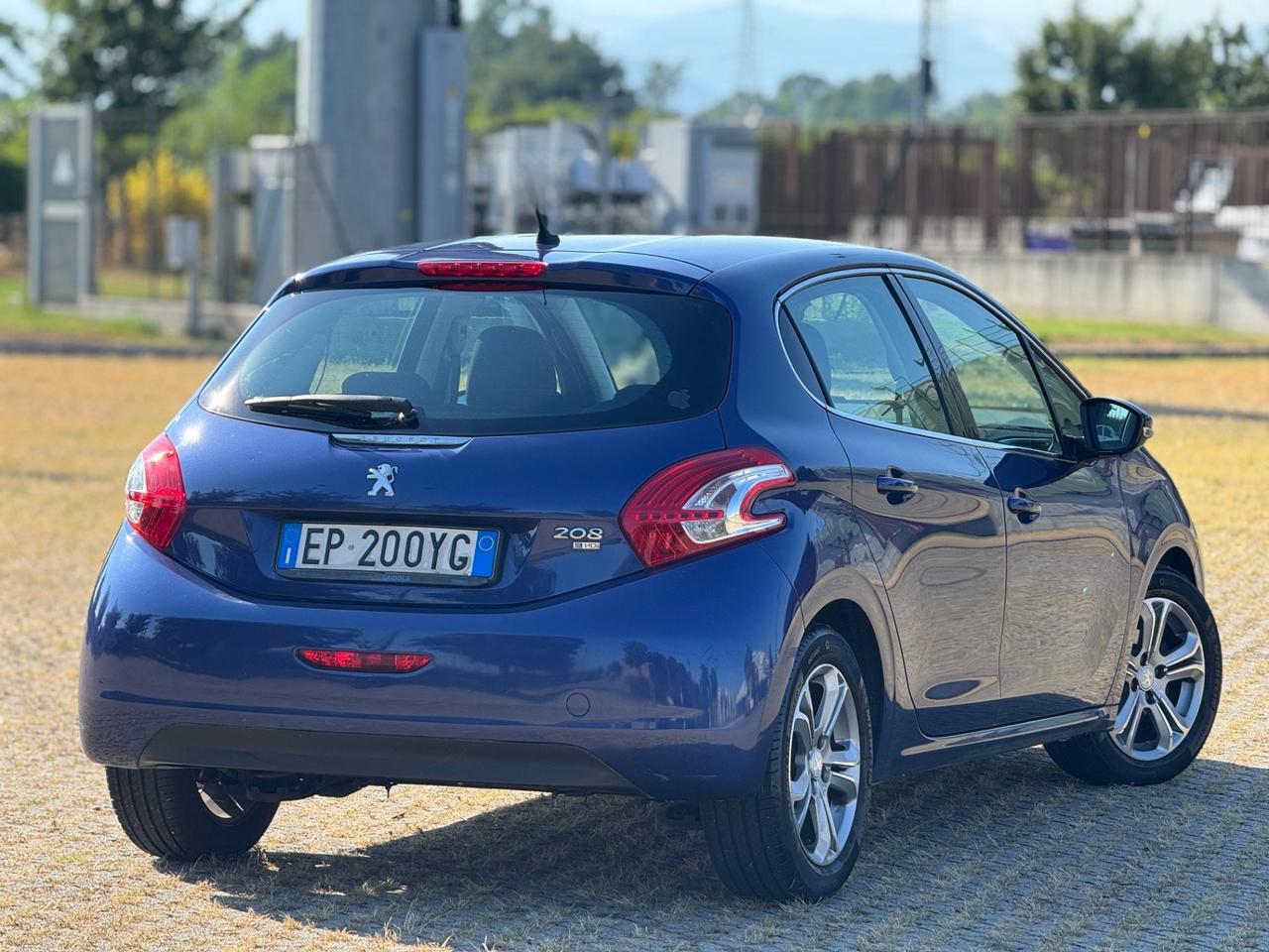 Peugeot 208 1.6 e-HDi 92 CV Stop&Start 5 porte Active