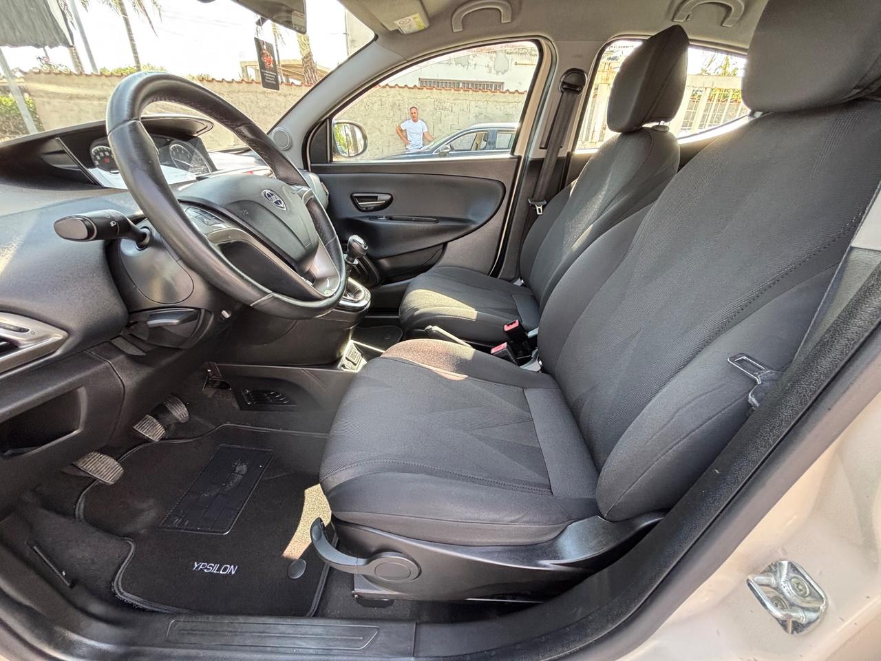 LANCIA YPSILON 1.2 GPL ECOCHIC GOLD 100.000KM