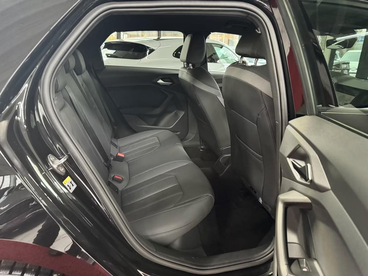 Audi A1 Sportback 40 TFSI S line°Navi°LED