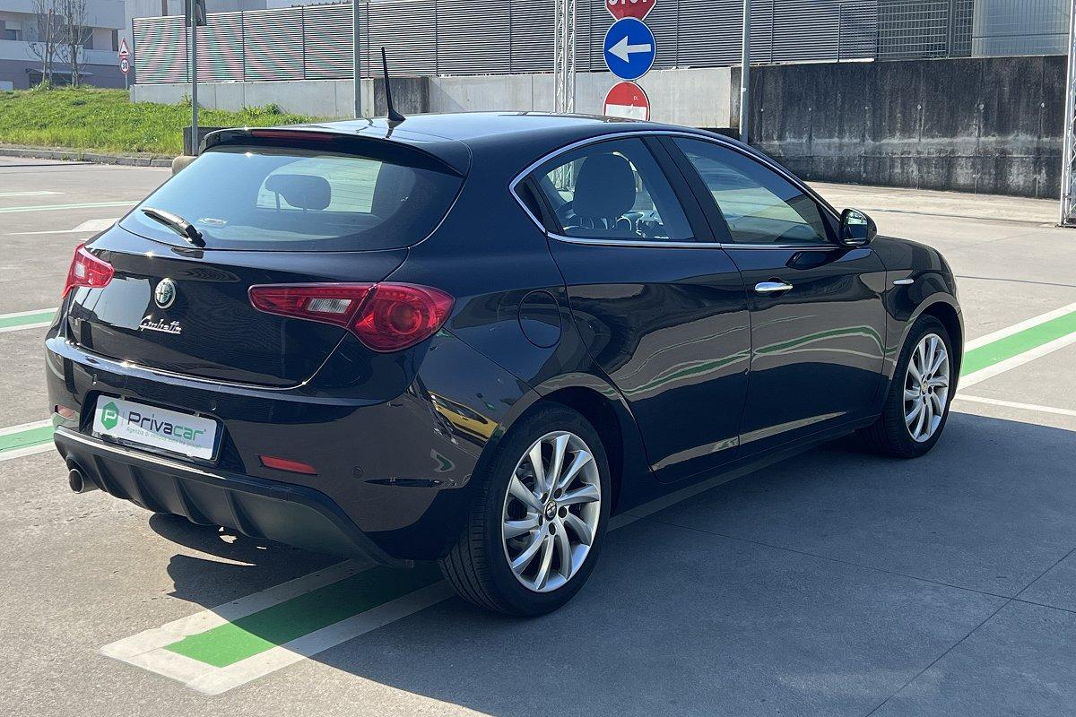 ALFA ROMEO Giulietta 1.6 JTDm-2 105 CV Distinctive