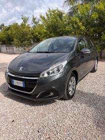 Peugeot 208 1.2 benzina 5 porte