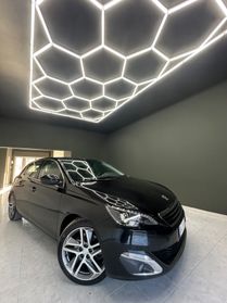 Peugeot 308 BlueHDi 150 S&S Allure