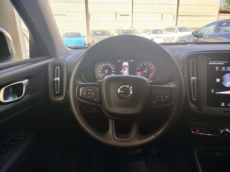 Volvo XC40 T4 Geartronic Momentum