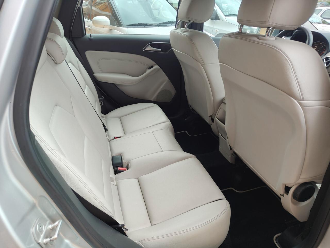 Mercedes-benz B 180 d Automatic Executive