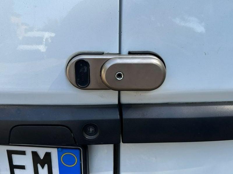 Dacia Dokker 1.6 sce. 110cv GPL “prezzo più 22%iva” tot € 10500