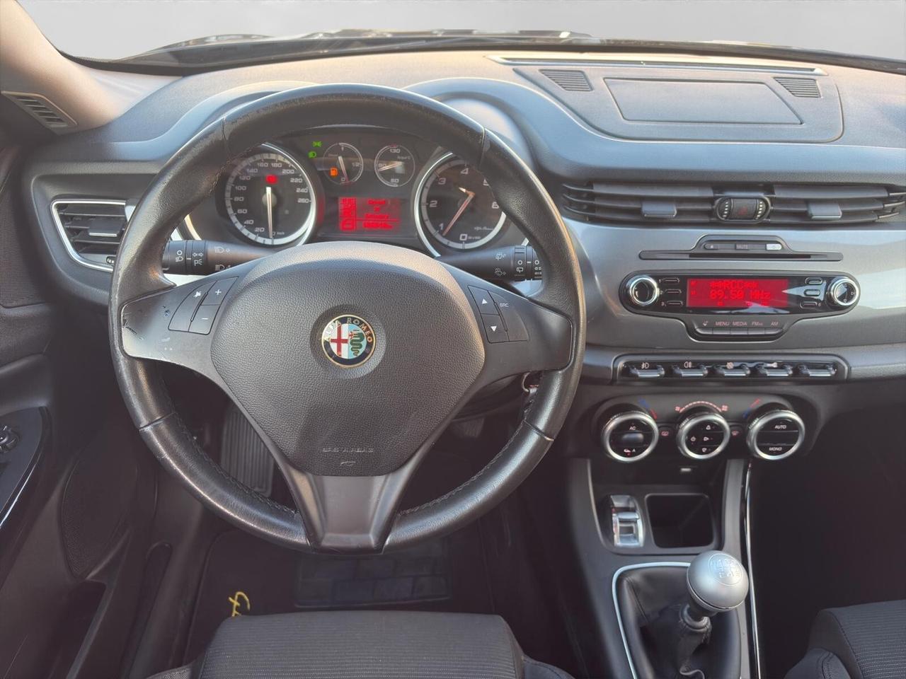 Alfa Romeo Giulietta 1.6 JTDm-2 105cv Exclusive