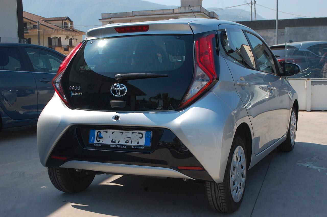Toyota Aygo 1.0 Connect X-Play 72CV Uff Italy Led USB Bluetoot