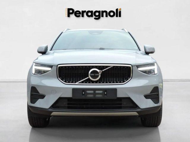 VOLVO XC40 B3 CORE AUTOMATICA KM0