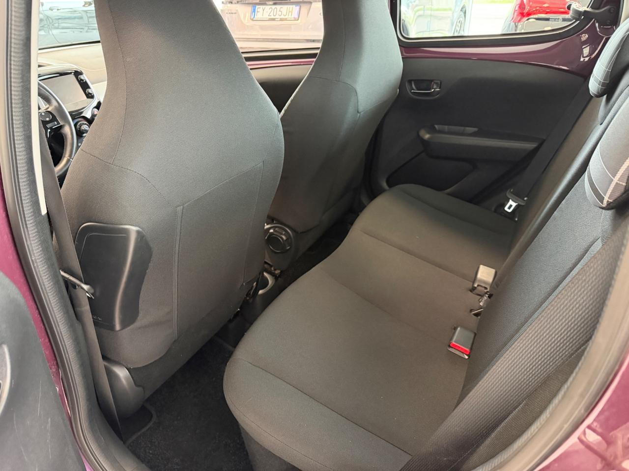 Peugeot 108 VTi 68 ETG 5 porte Allure Neopatentati