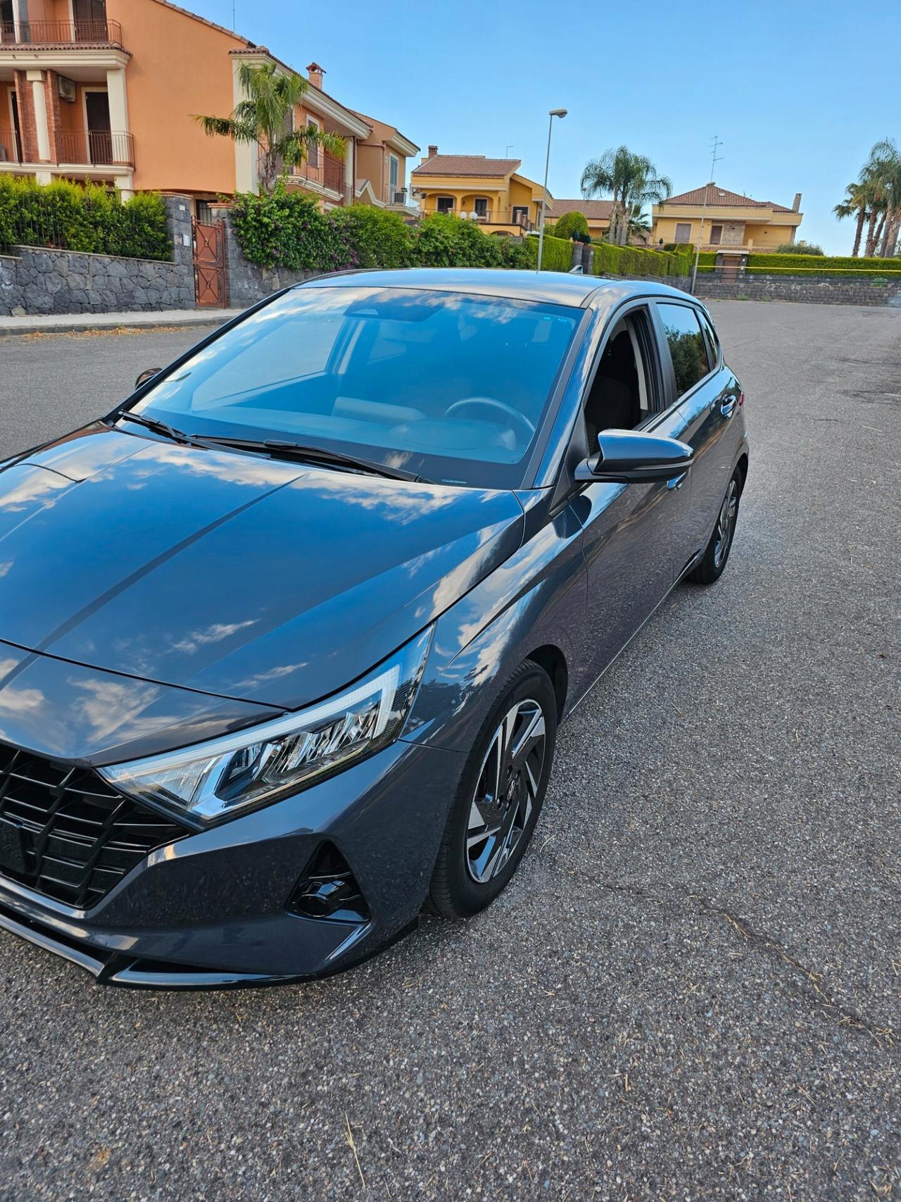 Hyundai i20 1.2 MPI MT GPL Connectline
