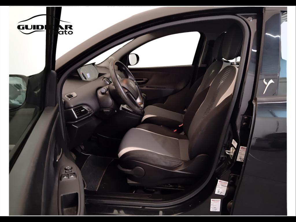 LANCIA Ypsilon III 2011 - Ypsilon 0.9 t.air Silver ecochic metano 8