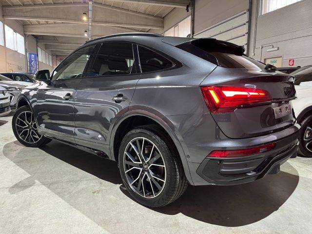 AUDI Q5 SPB Sportback 40TDI quattro S line Identity Black