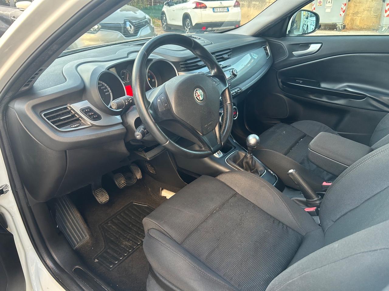 Alfa Romeo Giulietta 1.6 JTDm-2 105 CV