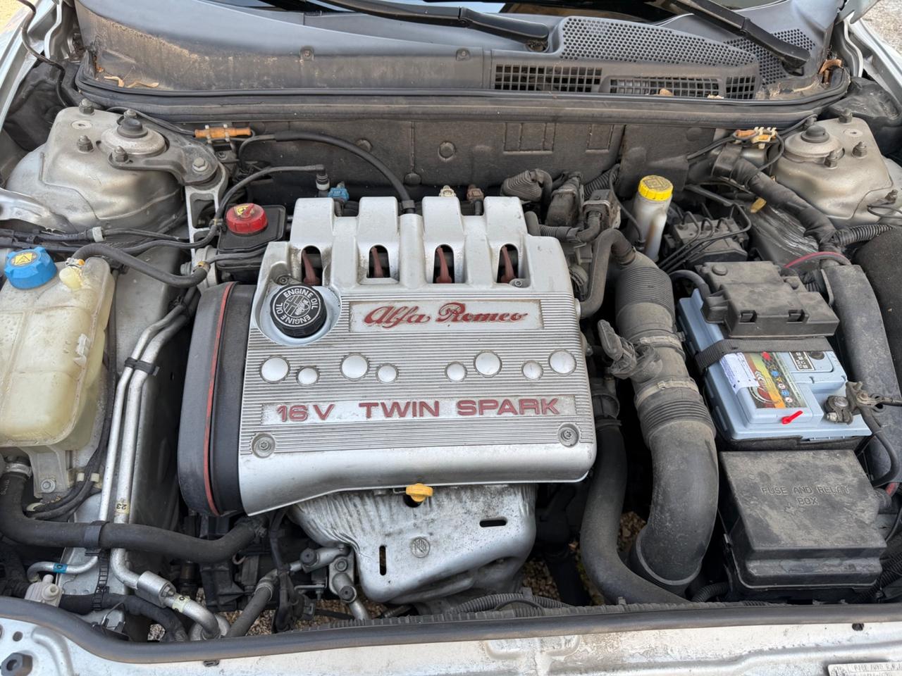 Alfa Romeo 147 1.6i 16V T.S. (105 CV) cat 5p. Connect